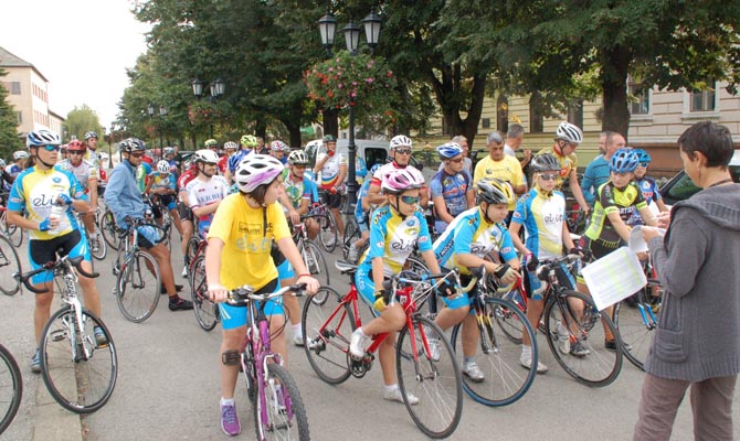 Nemzetközi biciklis verseny Szenttamáson 2016. szeptember 25. képek